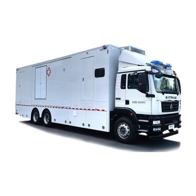 China China Latest Emerging Design 4X4 CT Rescue Mobile Medical Truck For Running Emergency Situation for sale