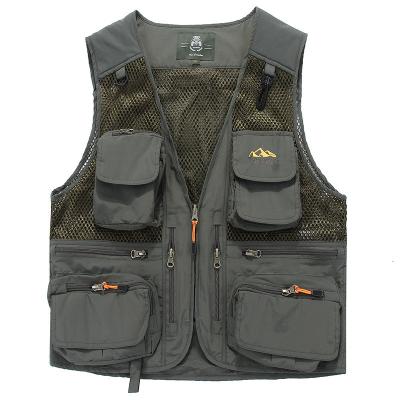 China High Quality Anti-wrinkle Multi Pocket Waterproof Vest Camouflage Vest CS Outdoor Recycling Tactical Vest for sale