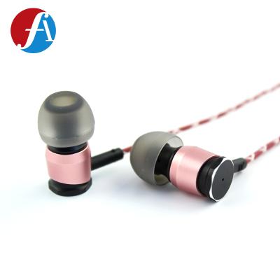 China In-Ear Elite Miniature Audiophile Earbuds Exclusive Design Wired Headphones Earphone for sale