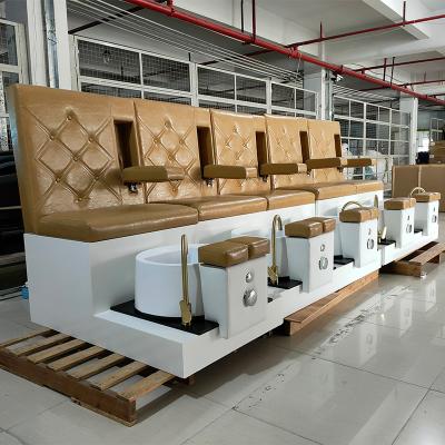 China Foshan Factory Large Pedicure Bench Foot Spa Pedicure Bench Station Luxurious Pedicure Spa Chair With Jet for sale