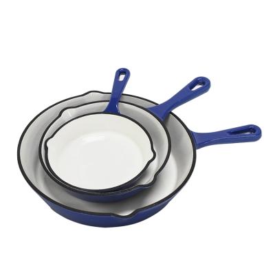 China Viable Nonstick Red Enamel Coating 3 Piece Fry Pan Cast Iron Skillets With Short Cast Iron Handles for sale