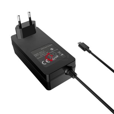 중국 DC5V 3A/9V 65W 유로 마개 USB C PD 충전기/PD 전력 공급 단락 보호 판매용