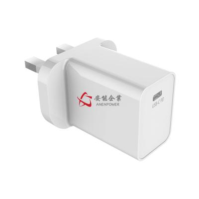 China Cargador blanco 5V 3A 9V 2A 12V 1.5A del paladio de la entrega de poder 18W USB C en venta