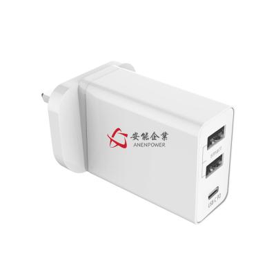 China 30W UK Plug 3 Port USB PD Charger , OEM Blitzwolf USB Travel Charger for sale