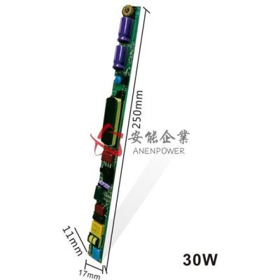 China Motorista do diodo emissor de luz de 15% THD 700mA isolado sobre a proteção atual 24~30W potência de saída à venda