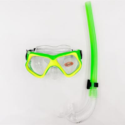 China Professional Snorkeling Scuba Diving Equipment Set Snorkeling Mask Swimming Wide Vision Tempered Glasses Blast Tube for sale