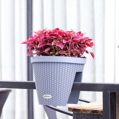 China New Design Modern Rattan Resin Railing Around Rail Balcony Hanging Outdoor Flower Pot for sale