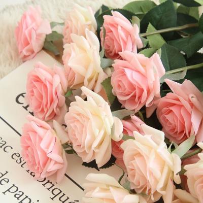 China New Arrival Minimalist Colorful Feel Rose Wholesale Ornamental Plants Wet Artificial Rose Flower Pot For Wedding Decoration for sale