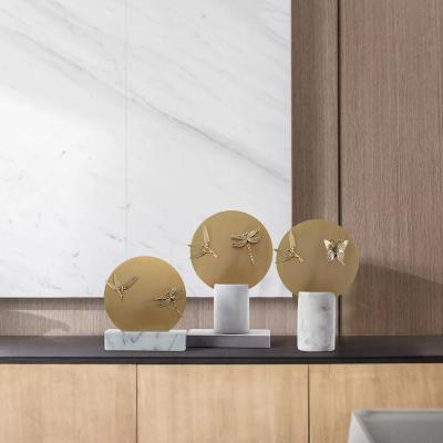 China Chinese Mid Century New Zen Metal Marble Soft Decoration Modern Hotel Entrance Cabinet Round Screen Decoration Display Pieces For Home Decoration for sale