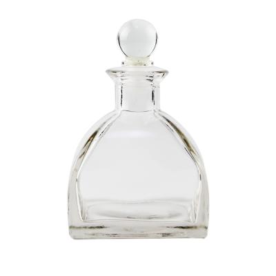 China Personal Care 100ML Glass Empty Reed Diffuser Bottle For Home Decoration for sale