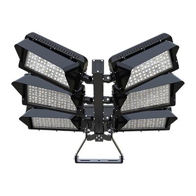 Chine La cour extérieure asymétrique de sport de LED allume 1800W modulaire rotatif à vendre