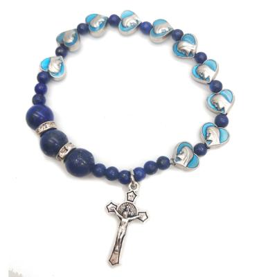 China Religious Green Gold Beads Blue Virgin Jesus Christ Cross Hand Beaded Bracelet Heart Shaped Rosary for sale