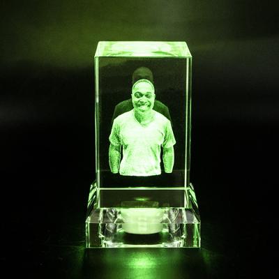 China Wholesale high quality Europe k9 cube crystal photo frame with led light custom laser engrave 3d photo crystal cube for keepsake gift for sale