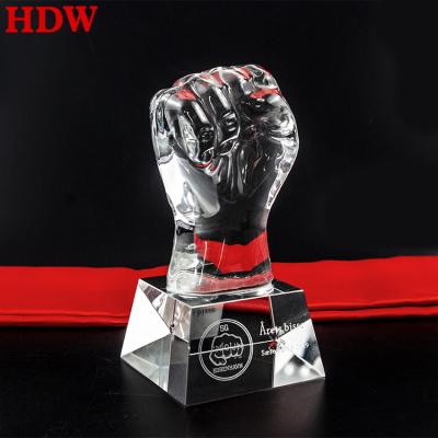 China Wholesale custom high quality crystal Europe k9 fist trophy custom individual name engraved logo trophy crystal award for souvenir gift for sale