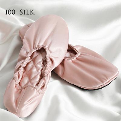 China Hot Selling Folded Home Use Shoes Eye Mask Set And Mulberry Silk Pillowcase for sale