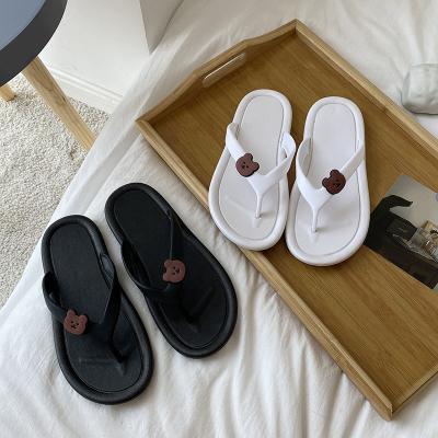 China New Design Trend Fashion Summer Beach Ladies Flip Flops Sandals Women Indoor Outdoor Cute Bear Flip Flops Flat Slippers For Women for sale