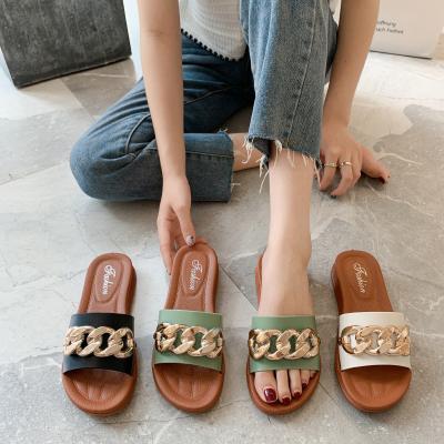 China Fashion Trend Women's Slippers 2021 Summer New Fashion Women's Flat Ring Slipper Ladies Indoor Outdoor Sandals Slippers for sale