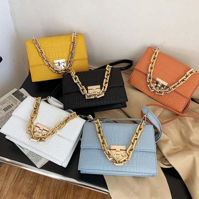 China New Designer Fashion Handbags 2021 Fashion Girls Shoulder Bags Cross - Body Chain Bags Women Purses and Handbags Ladies for sale