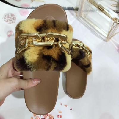 China 2021 Wholesale New Arrivals Ladies Anti-slippery Shoes Woman Outdoor Casual Sandal Fluffy Faux Fur Flats Slippers Women Platform Bedroom Sandals for sale