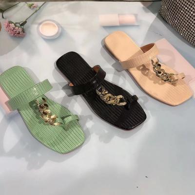 China New Arrivals Fashion Trend Casual Shoes Woman Wholesale Flat Outdoor Ladies Flip Flops Chain Slippers Fashion Sandal for sale