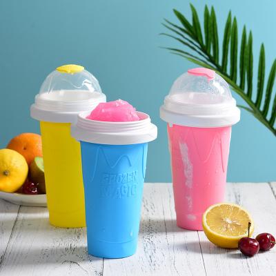 China The new European and American popular summer modern hand-held ice cream machine can quickly make ice cream kitchen deliveries for sale