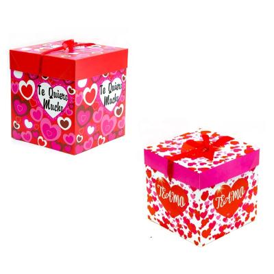 China 40 Design 3pcs/set Recyclable Mother's Day Paper Box Valentine's Day Boxes Set Happy Birthday Gift Box for sale