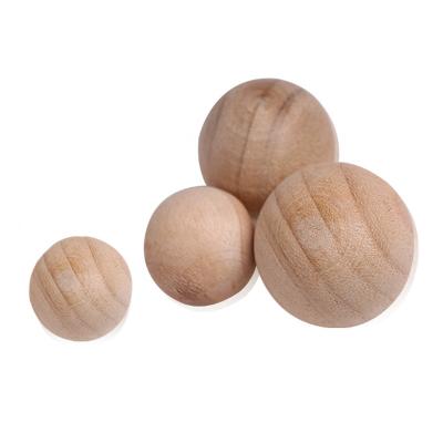 China Quality Wholesale Anthelmintic Camphor Japan Hige Ball Moth Proof Wooden Ball for sale