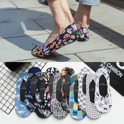 China Summer Breathable Men Low Cut Breathable Ice Silk Invisible Socks Thin Section Geometric Letters Print Non-slip Silicone Fashion Socks for sale