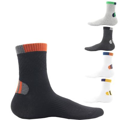 China Sustainable Socks For Men Climbing Custom Basketball Football Soccer Sports Grip Compression Socks Sports for sale