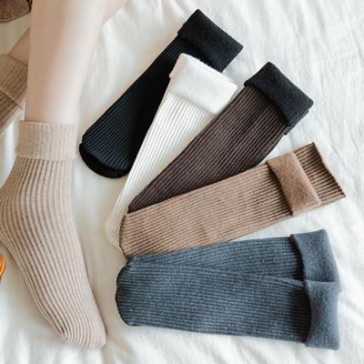 China Soft Breathable Socks Autumn New Fashion Solid Color Breathable Cotton Women's Casual Socks for sale