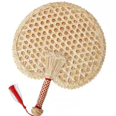 China For Decoration Traditional Chinese Style Cattail Leaf Fan Personalized Wedding Fans 100% Wheat Straw for sale