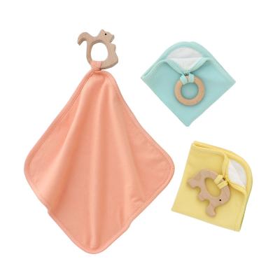 China Good Quality Simple Viable Mini Natural Cloth Baby Bibs With Hanging Loop for sale