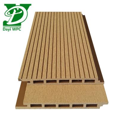 China Environment Friendly Wood Plastic Composite Cladding for sale