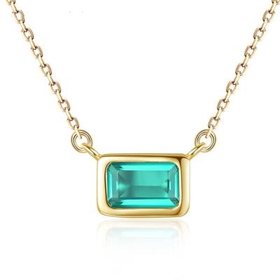 China Trendy Trendy 18k Gold Plated 925 Sterling Silver Simple Square Artificial Snake Chain Jewelry Necklace Emeralds Pendant Necklaces for sale