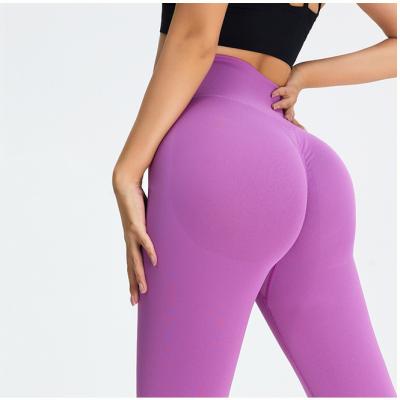 China Breathable Seamless High Waisted Naked-Feel Yoga Pants for Women with Peach-Lifting and Tight-Fitting Fitness Yoga Leggings for sale