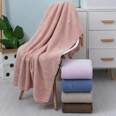 China Factory Wholesale Microfiber Home Hotel Bath Towel Absorbent Viable and Cheap Quick-drying Bath Towel for sale