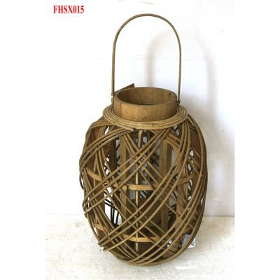 China High Quality Rustic Wooden Lantern Garden Style Rattan Lantern Bamboo Weaving Lantern for sale