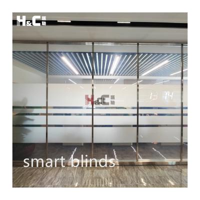 China Modern smart blinds patterned advertising smart glass switchable pdlc smart film glass for sale