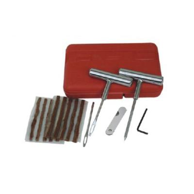 China Easy to Carry Automobile Tire Repair Tools with Plastic Box 16pcs Tire Puncture Repair Tools Tire Repair Tool Box for sale