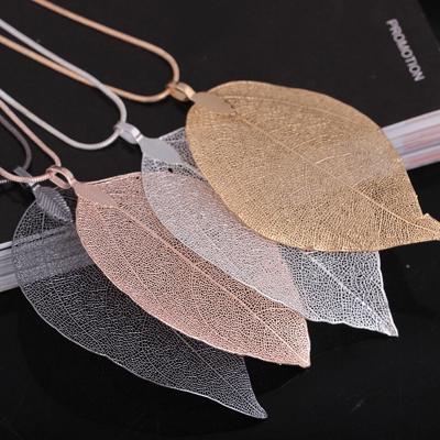 China Fashion Women Jewelry Maxi Necklace Stainless Steel Leaves Necklace CLASSIC Rose Gold Color Chain Charm Real Leaf Pendant Necklaces for sale