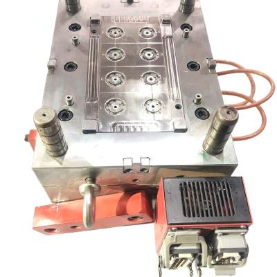 China Metal Product Plastic OEM Manufacturing Hot Runner Mold For Injection Plastic Hot Runner Mold for sale