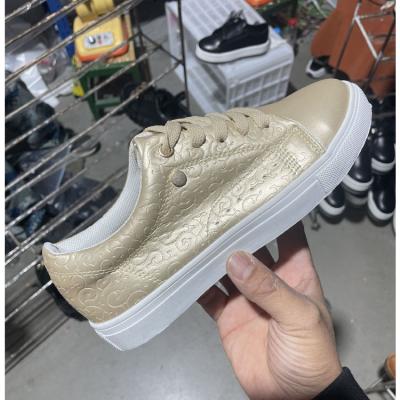 China Fashion trend hot sale factory lace up women's fashion sneakers women's shoes sneakers woman's sneakers for sale