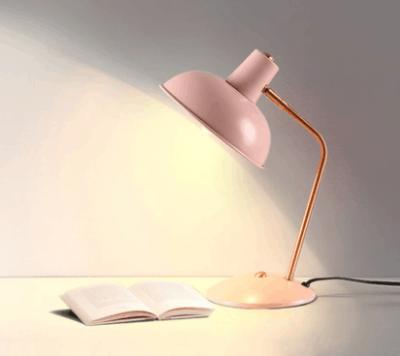 China Modern Decorative Modern European Style Shine Colorful Desk Reading Desk Lamp With E27 Socket for sale