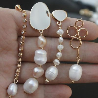 China Whosale Beautiful BOHO Lead Free Nickel Free Gold Plating Women Bead Drop Earrings Long Hanging Natural Freshwater Irregular Pearl Dangle Earrings for sale