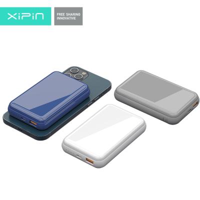 China Universal Mini Portable Magnetic Wireless Charger 10000mAh 20W Max Fast Charger Wireless Power Banks Charging Support for sale