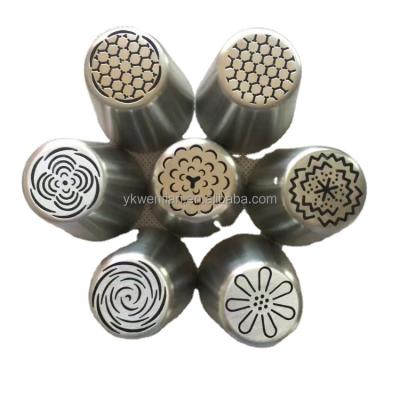 China Sustainable China OEM Cake Decorating Tool Nozzle With Russian Pastry Bag Tips Set for sale