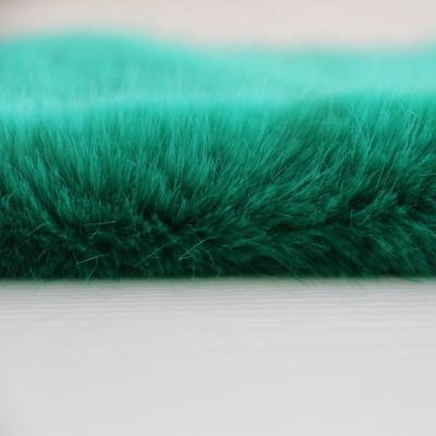 China Long Faux Rabbit Hair Faux Fur Fabric Eco-friendly High-grade Fur Fabric for sale