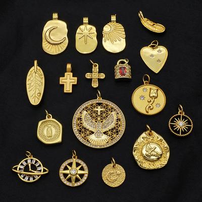 China Good Quality FASHIONABLE Bracelet DIY Charms Necklace 18k Gold Plated Cross Sun Moon Pendant Charms Pendant for sale