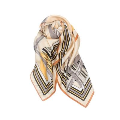 Chine 2020 Custom Spring Square Screen Printed 100 Pure Silk Twill Scarf Square Neck Scarves For Lady à vendre