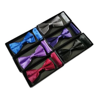 Cina 100% Handmade Wadding Men's Formal Wedding Bow Ties Dark Color Bowties Butterflies in vendita